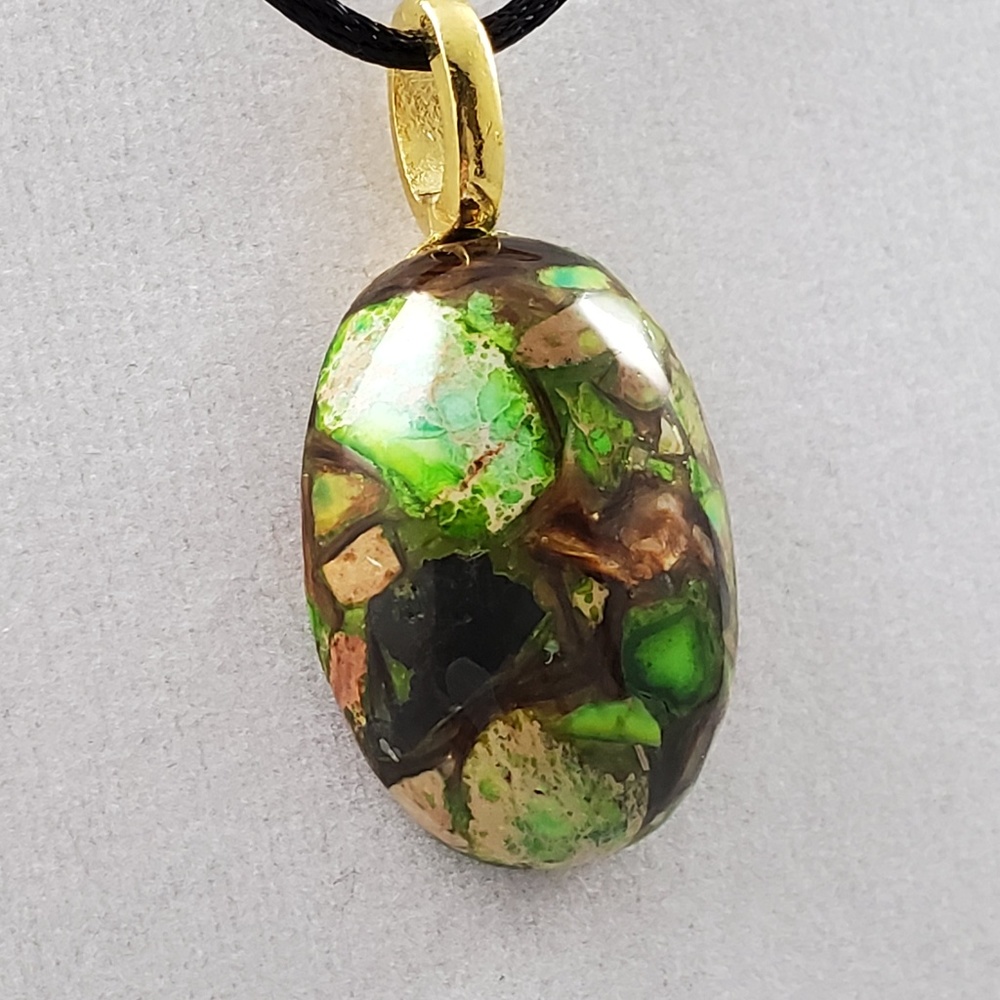 Green Semi-Precious Sea Sediment Jasper Necklace